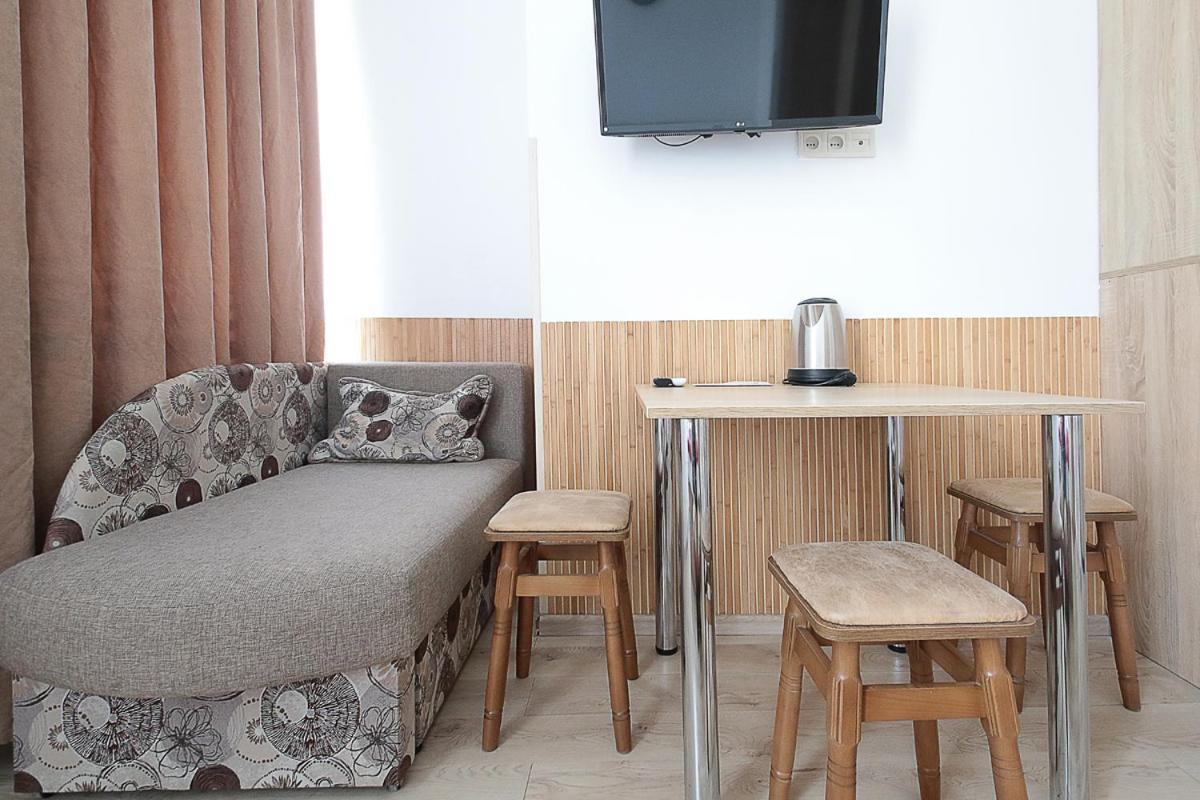 Buk Apartments On Doroshenka 29 Lviv Luaran gambar