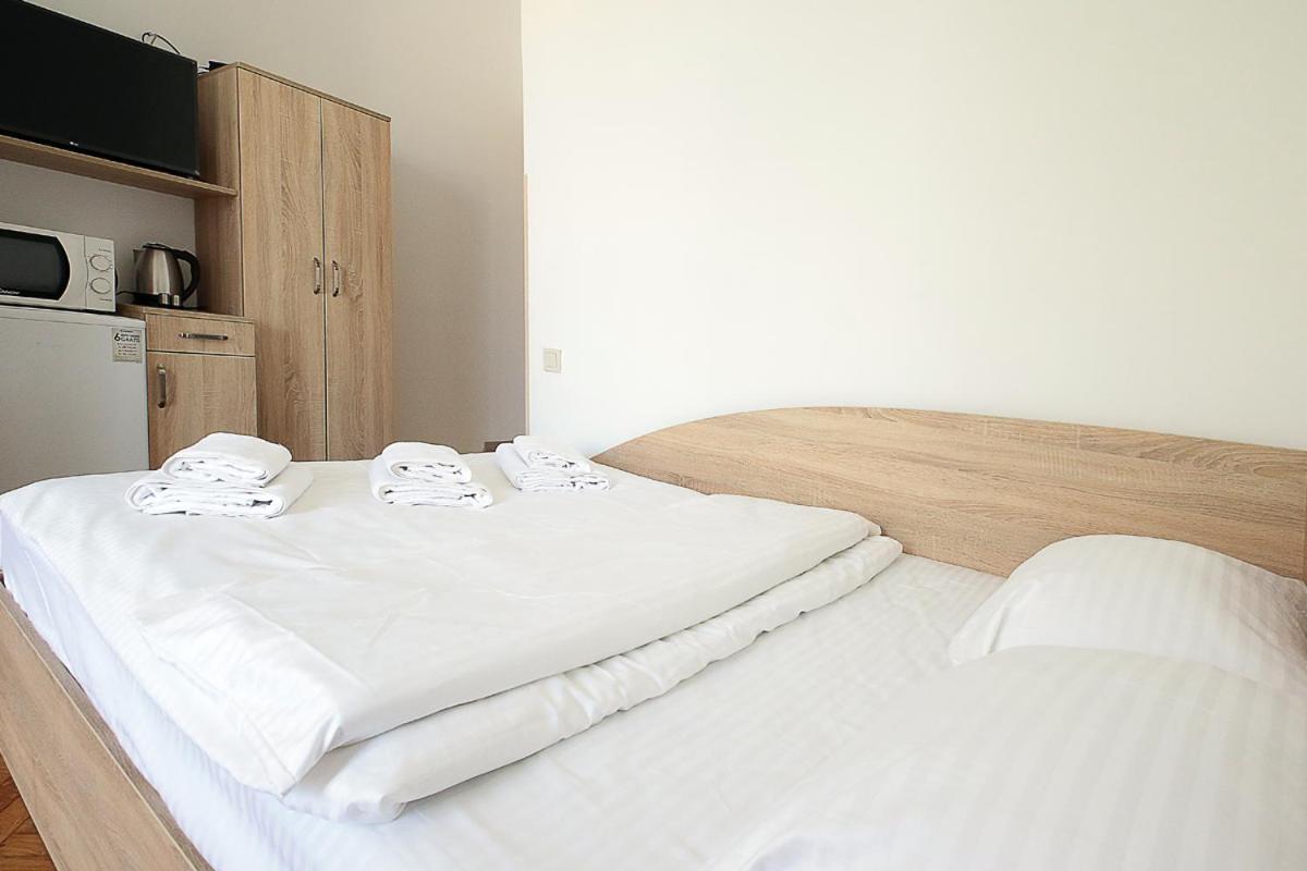 Buk Apartments On Doroshenka 29 Lviv Luaran gambar