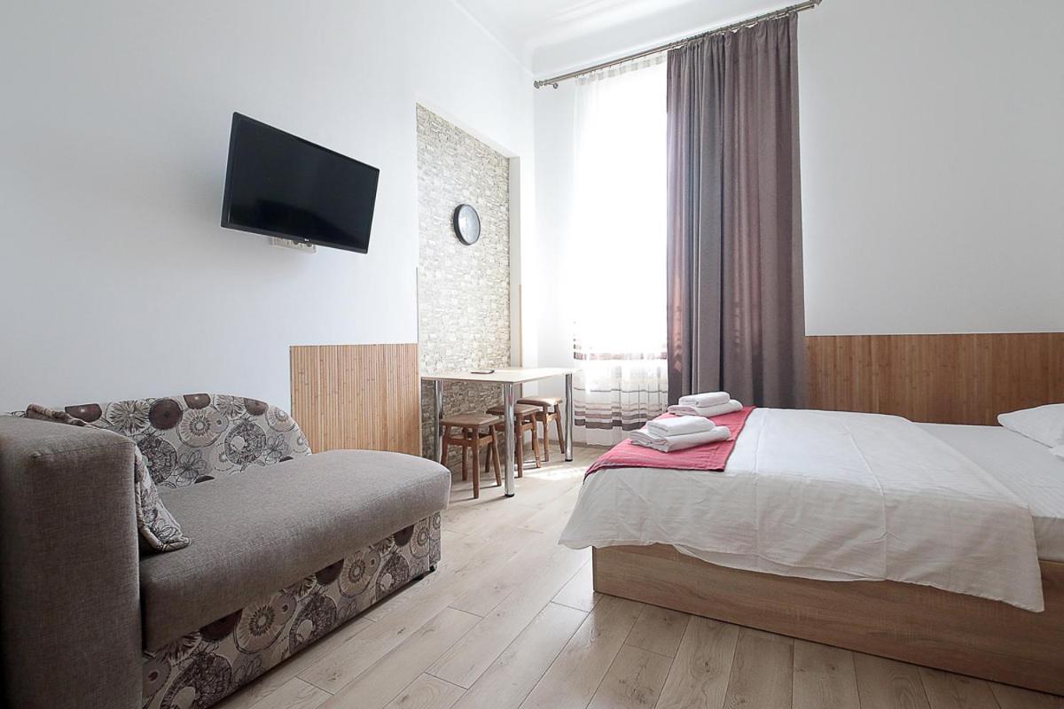 Buk Apartments On Doroshenka 29 Lviv Luaran gambar