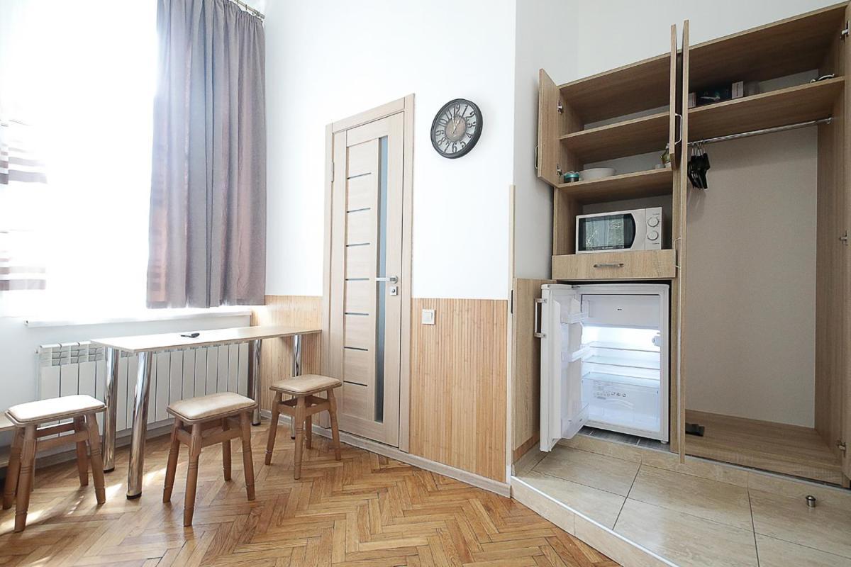 Buk Apartments On Doroshenka 29 Lviv Luaran gambar