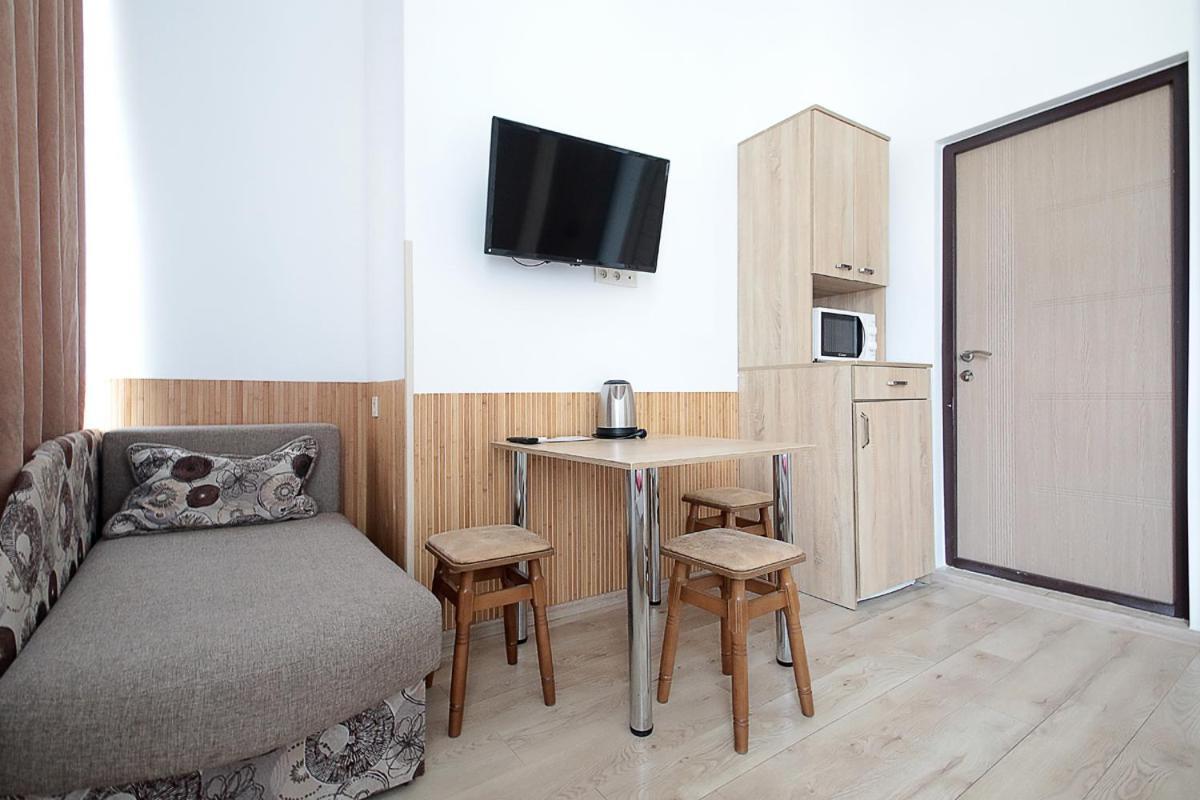 Buk Apartments On Doroshenka 29 Lviv Luaran gambar