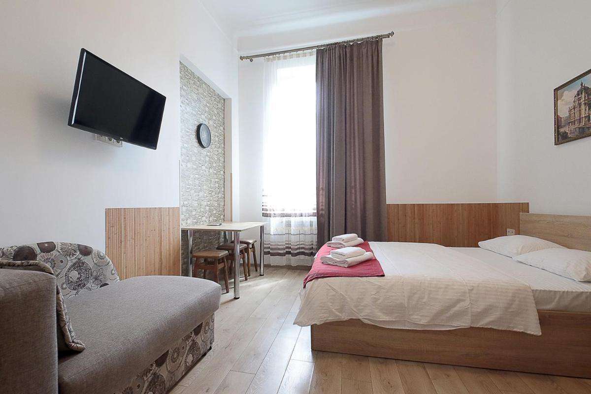 Buk Apartments On Doroshenka 29 Lviv Luaran gambar