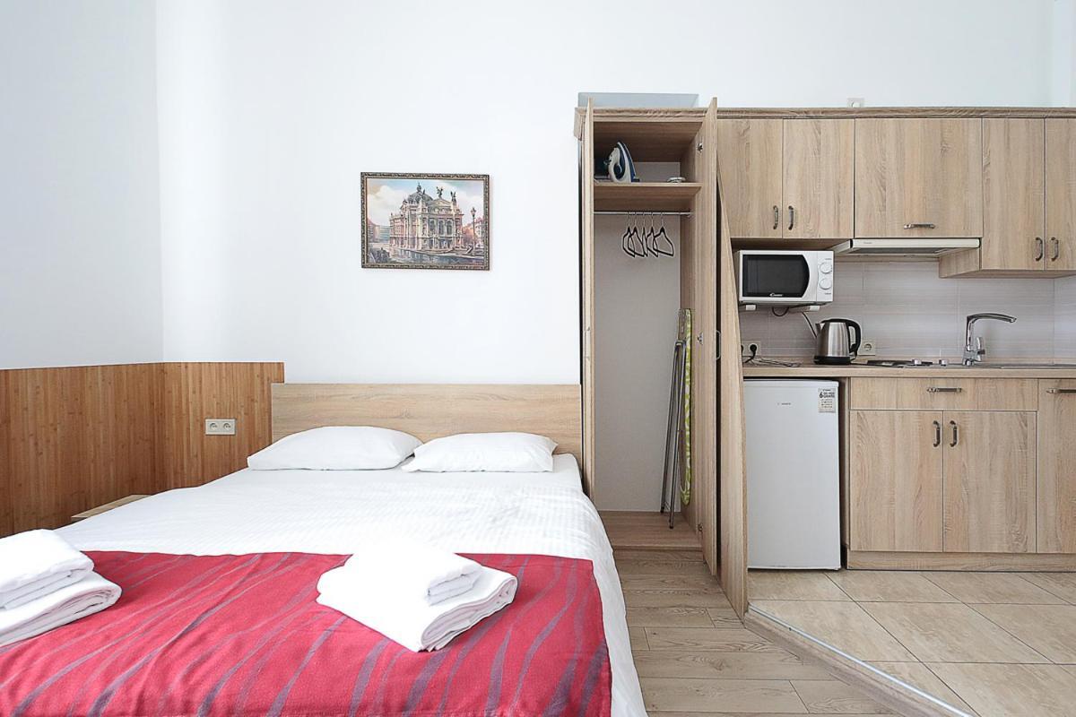 Buk Apartments On Doroshenka 29 Lviv Luaran gambar
