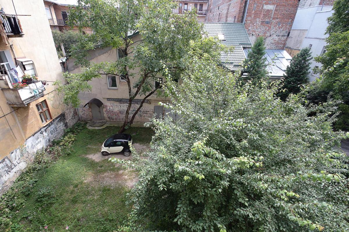Buk Apartments On Doroshenka 29 Lviv Luaran gambar