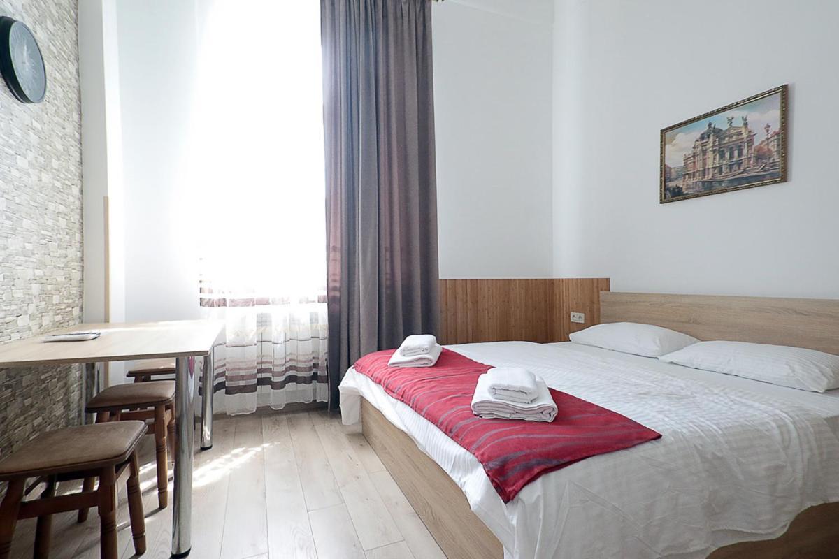 Buk Apartments On Doroshenka 29 Lviv Luaran gambar